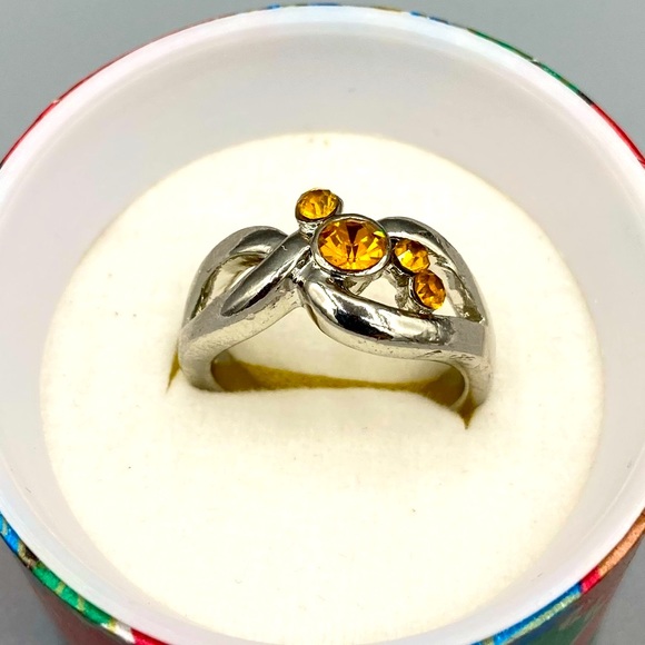 Freeform Fashion Ring with Gold Crystal Accents - Picture 2 of 4